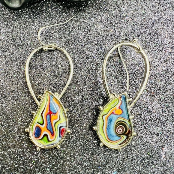 New Abstract Marbled Stone Spiral Colorful Teardrop Dangle Bourgeois Earrings 💎 - Picture 1 of 4